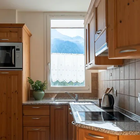 Fiorini 4 Apartment *
